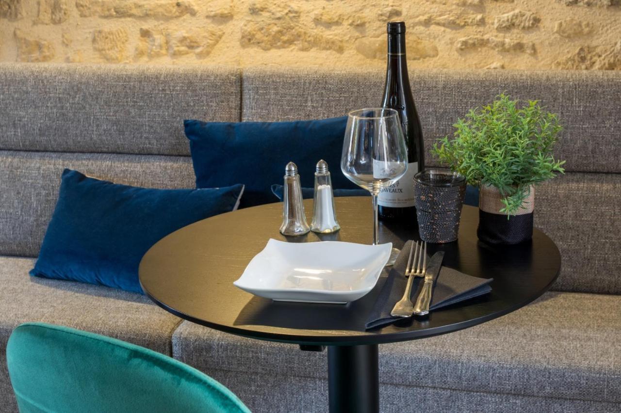 ולונס Hotel Restaurant L'Epicurien מראה חיצוני תמונה